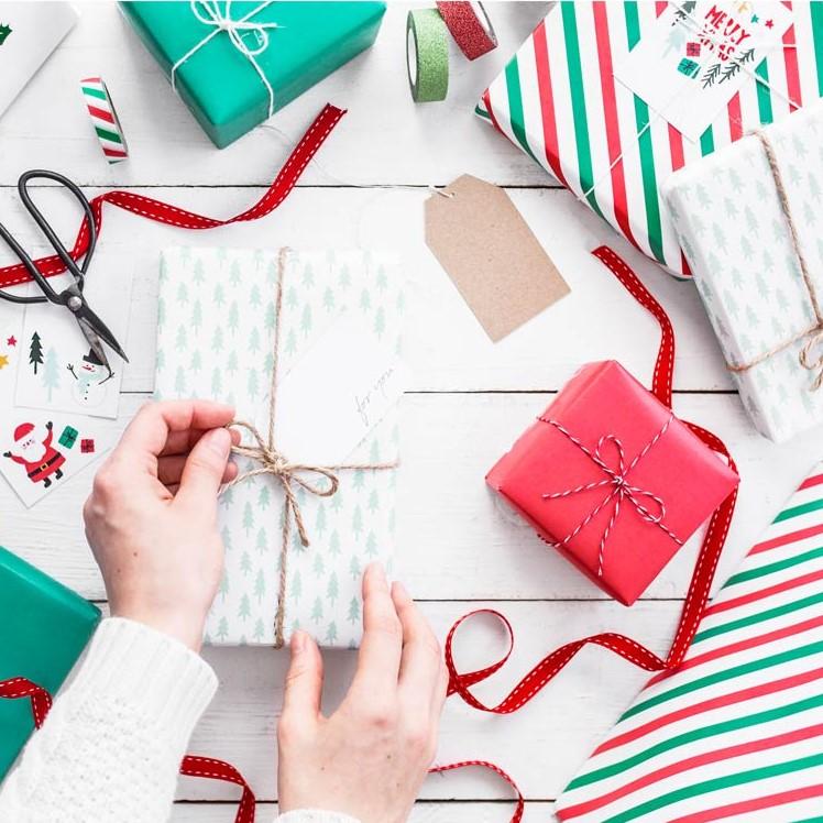 Christmas Gift Bags, Stockings & Fillers