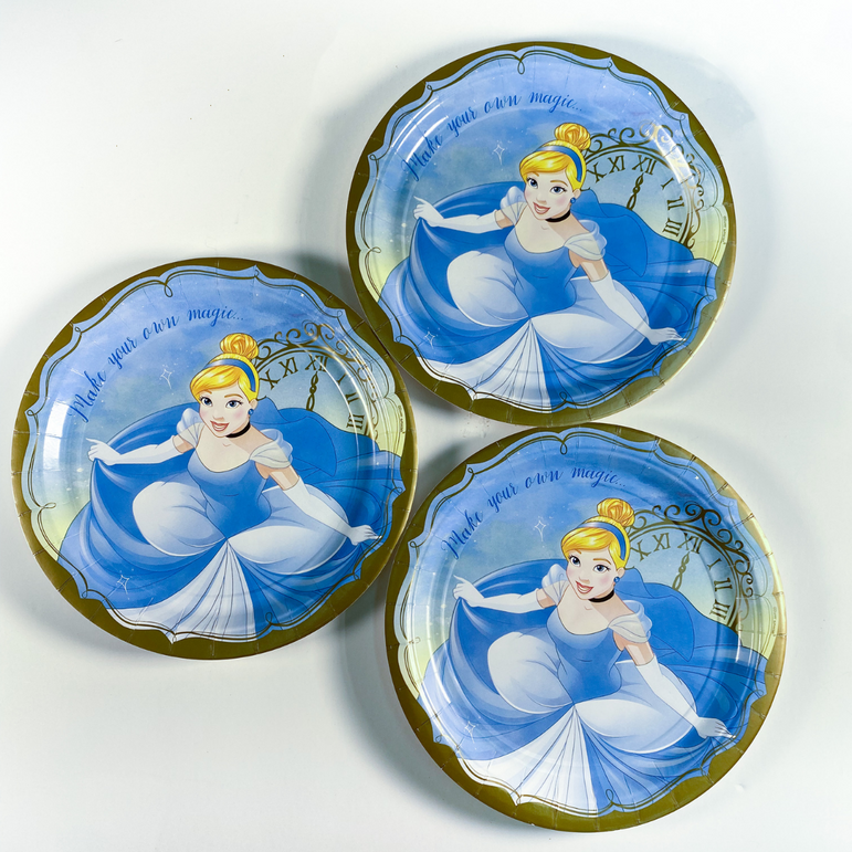 Once Upon A Time Cinderella Round Paper Plates 9in, 8pcs